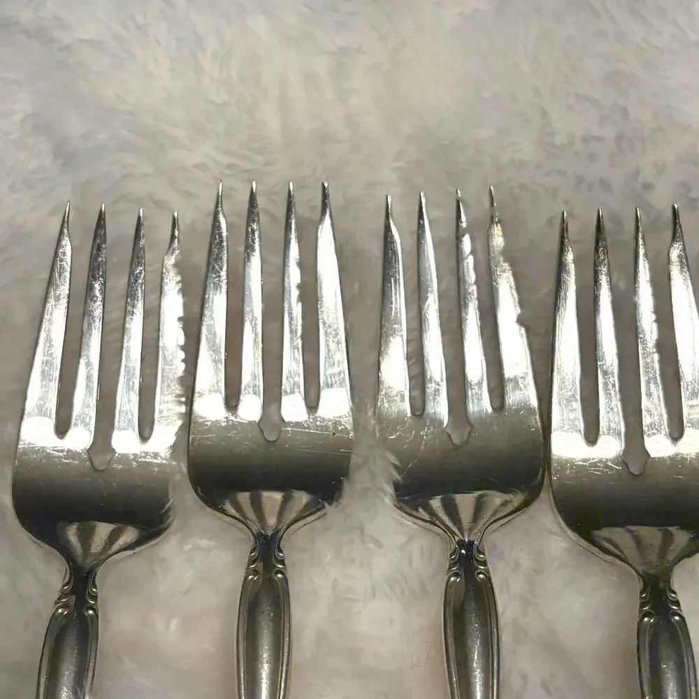 Vintage International Silverplate Interlude 4 place settings 16 pc